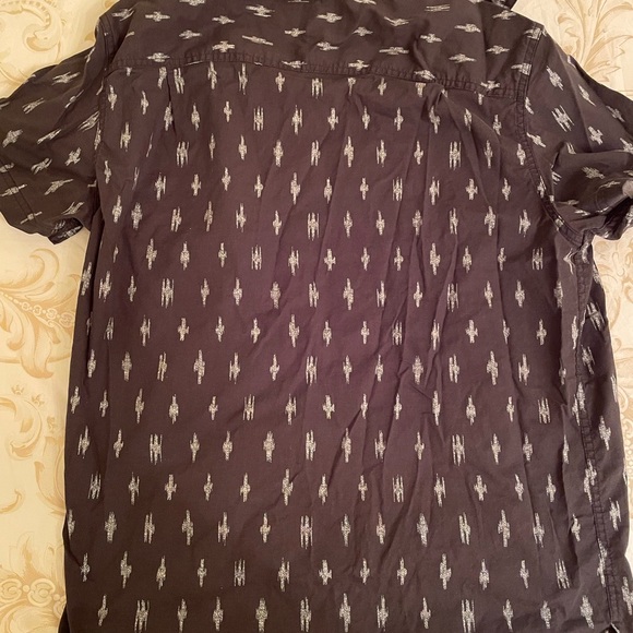 American Eagle Outfitters Short Sleeve Shirt M - Picture 4 of 4